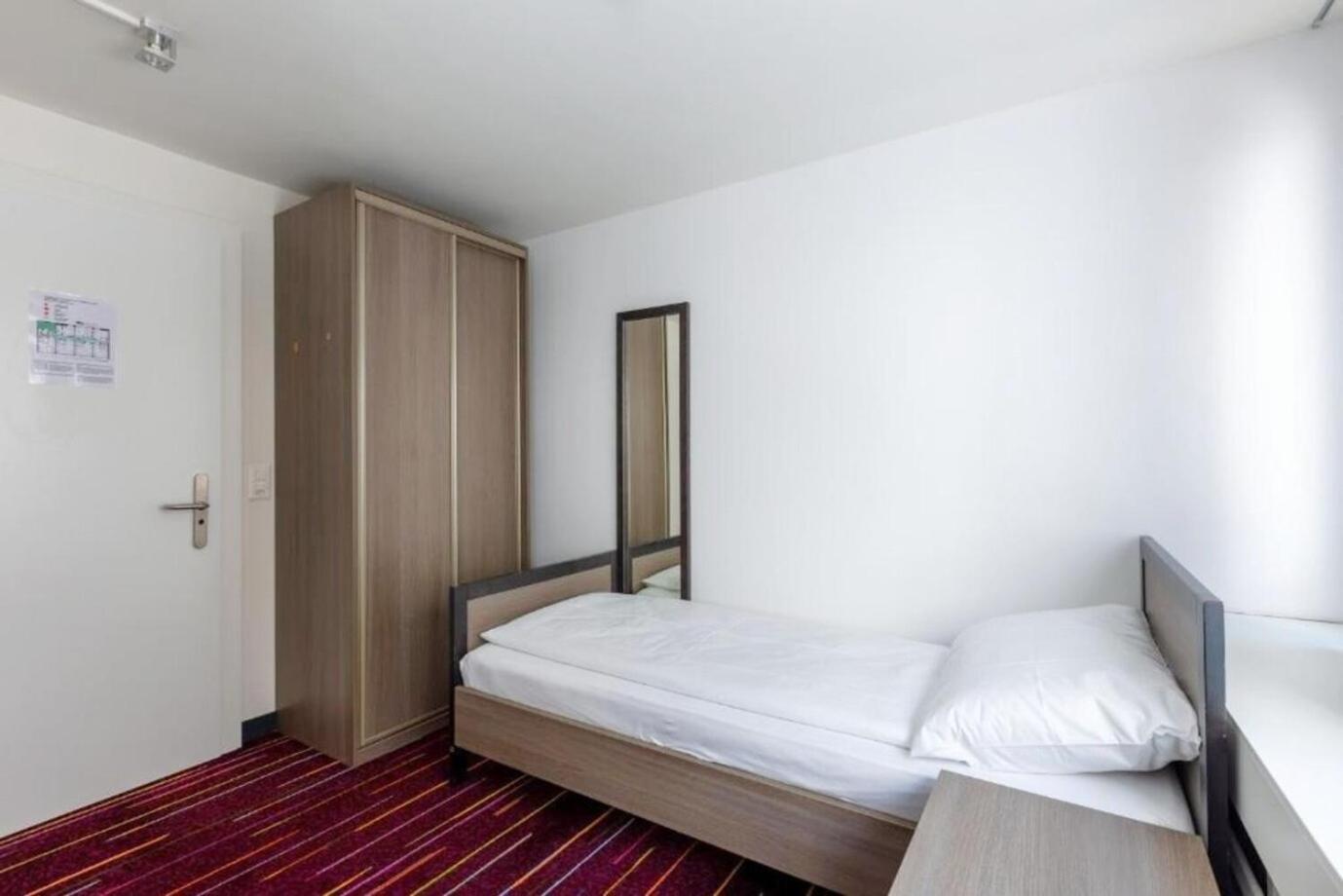 Glandon Rooms Limelight - Self-Check-In Lucerne Exterior photo